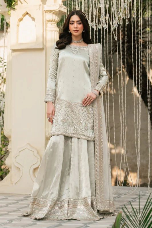 Zilverah silver tissue 3-piece party wear dress for Pakistani weddings in Norway – front view