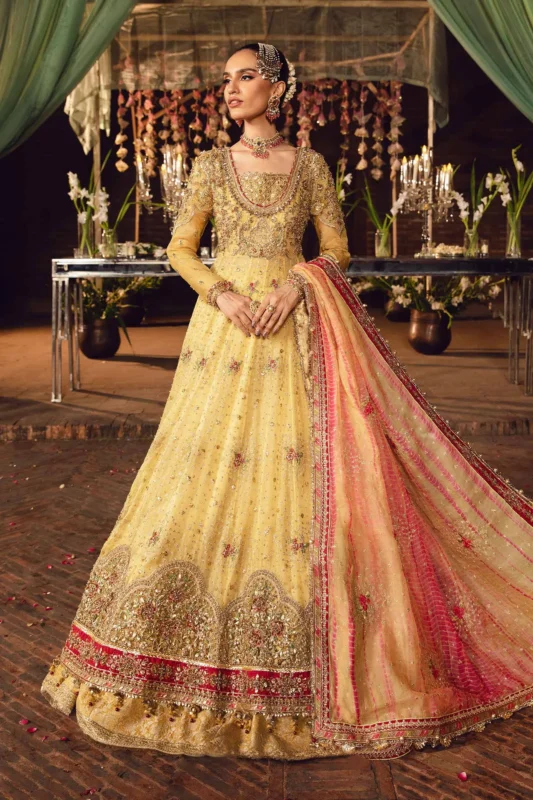 Zilverah Yellow Embroidered Lehenga Set — Pakistani Formal Wear Norway Buy Online
